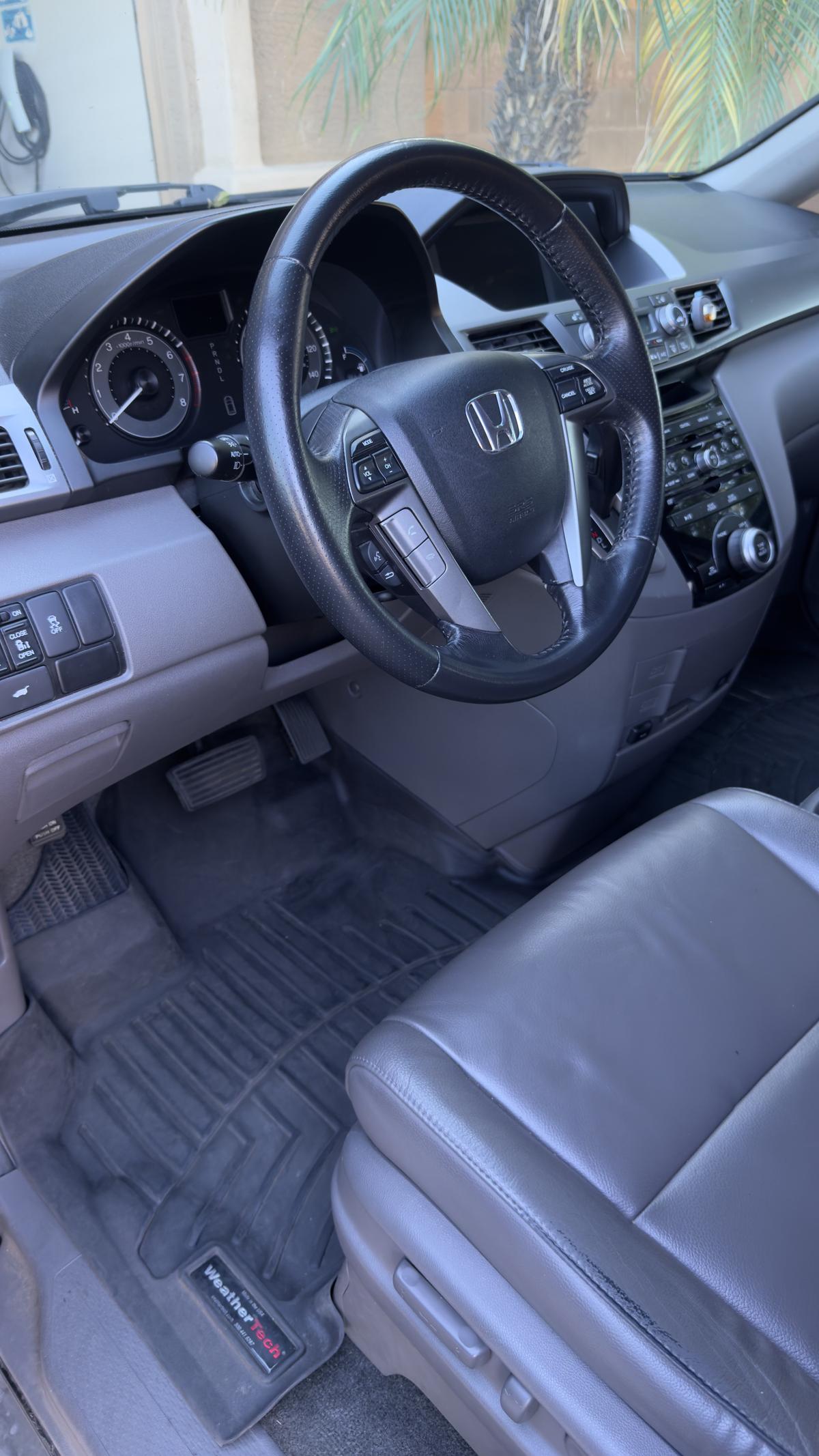 car_image_564x480 -