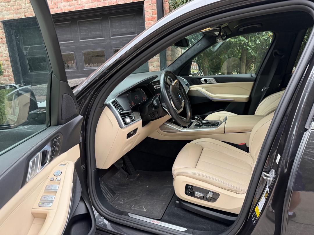 BMW_X7