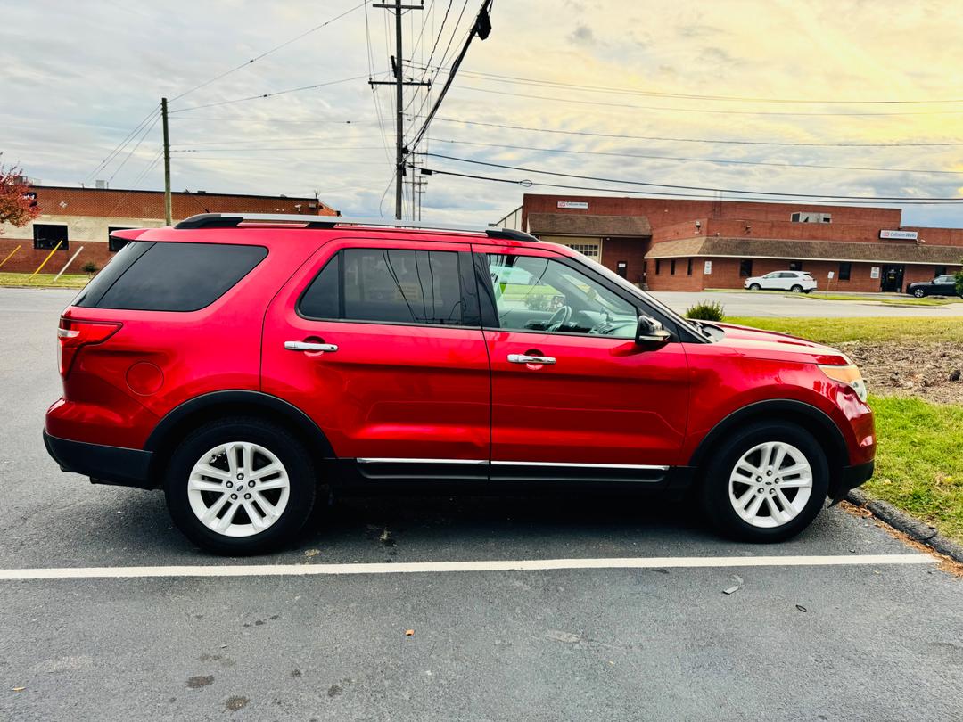 Ford_Explorer