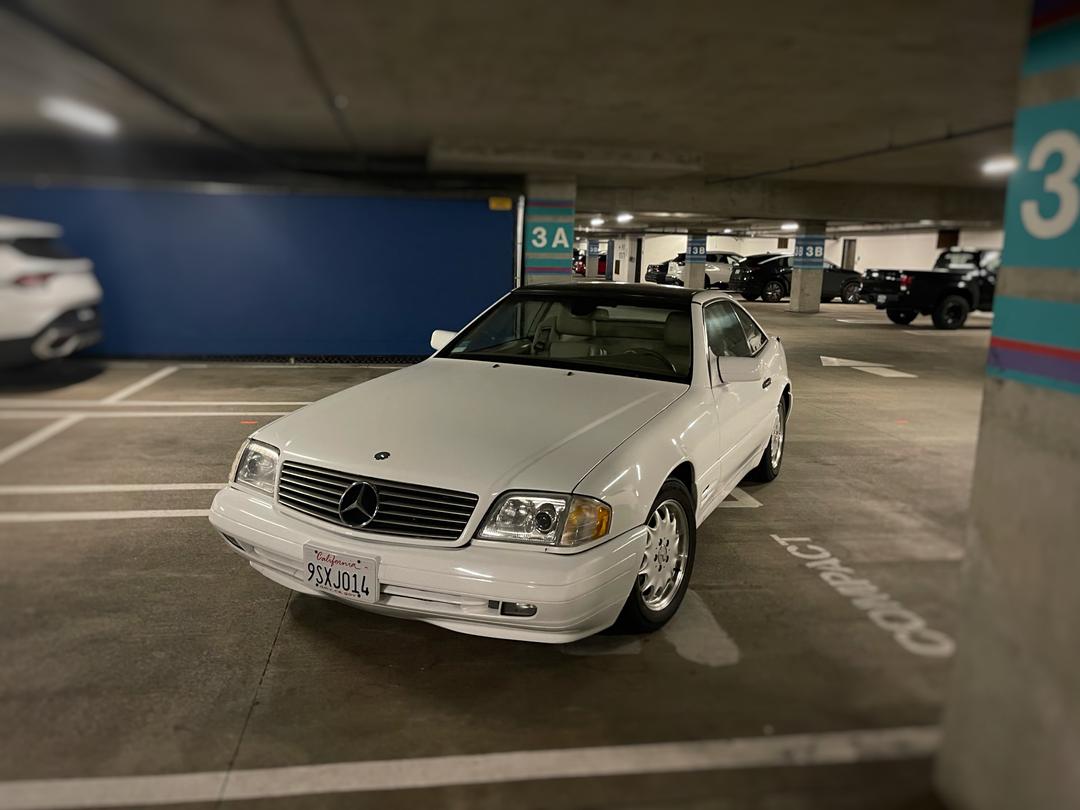 Mercedes-Benz_SL Class