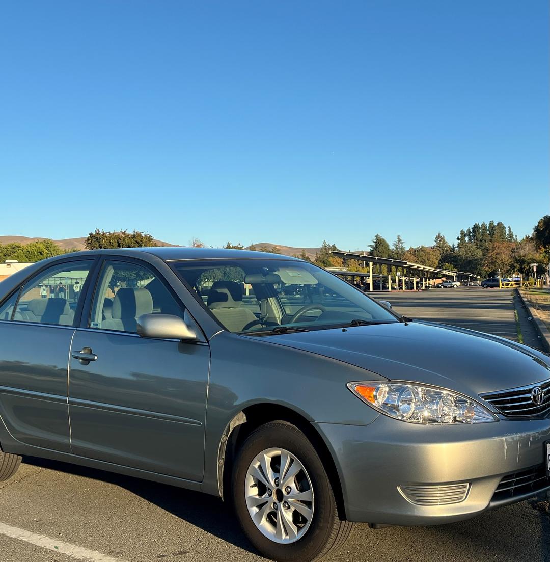 Toyota_Camry