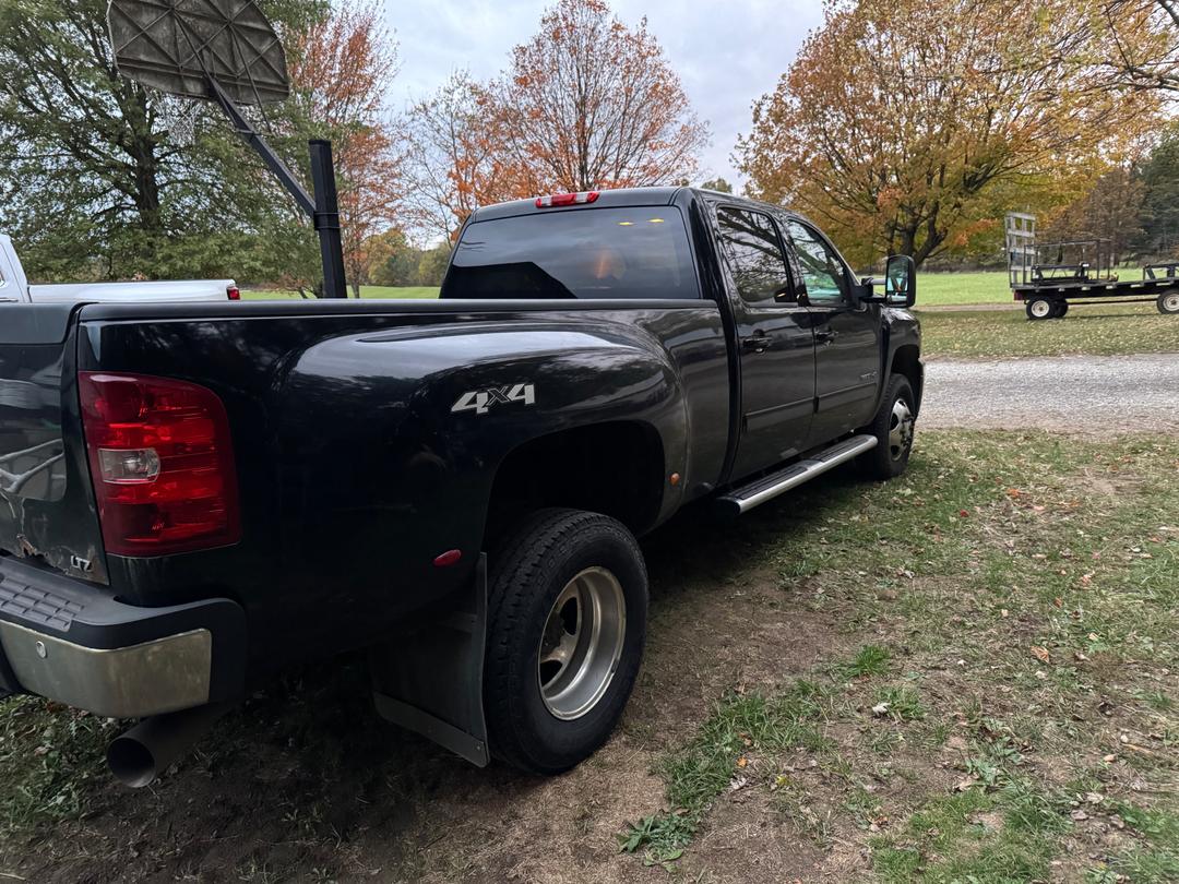 Chevrolet_Silverado 3500