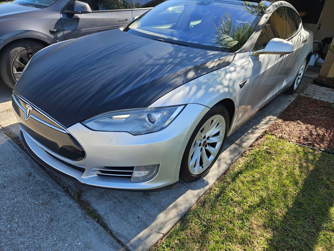 Tesla_Model S