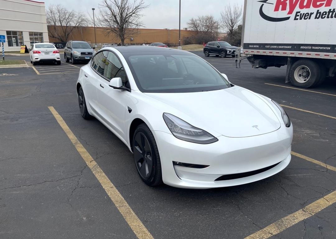 Tesla_Model 3