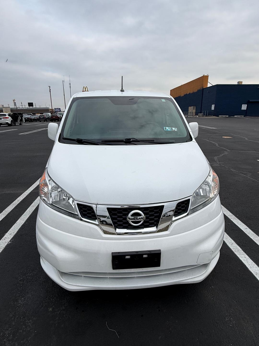 Nissan_NV 200