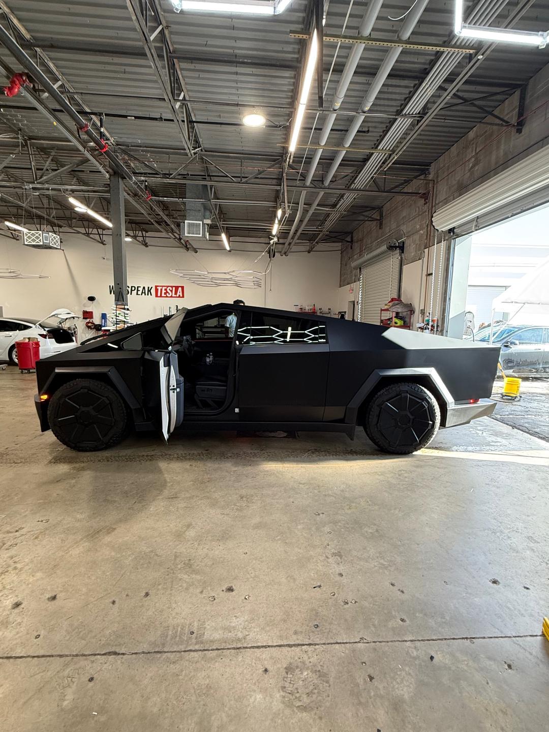 Tesla_Cybertruck