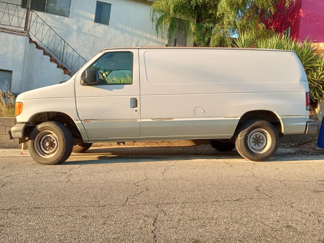 Ford_E350 Vans