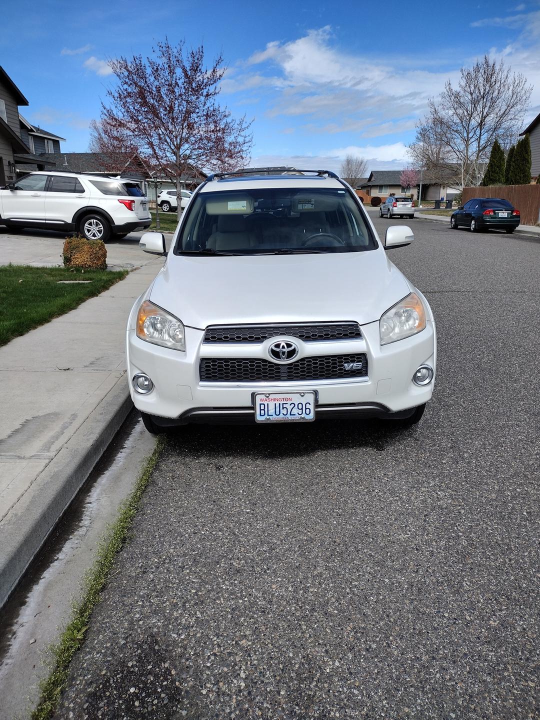 Toyota_RAV4