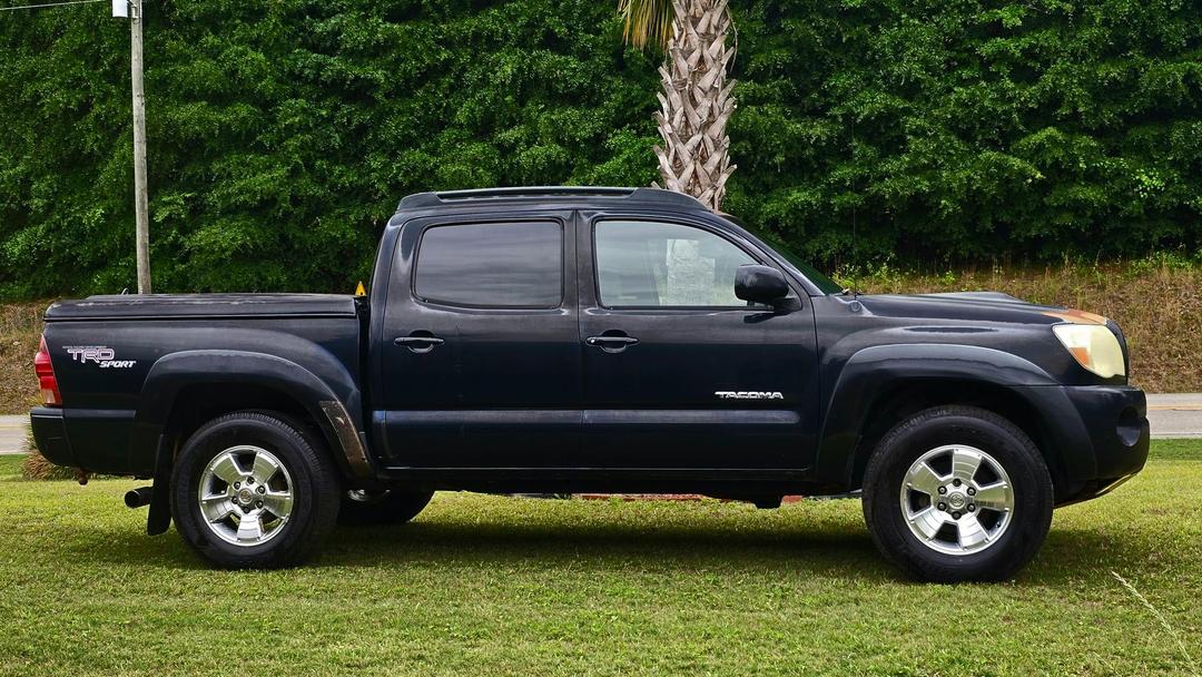 Toyota_Tacoma