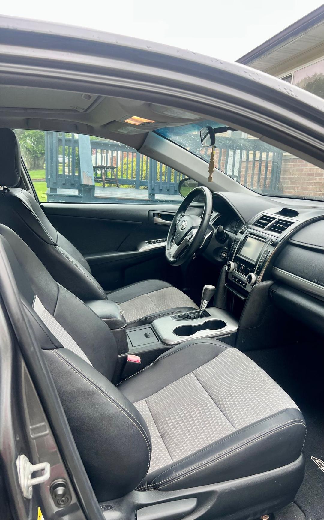 Toyota_Camry