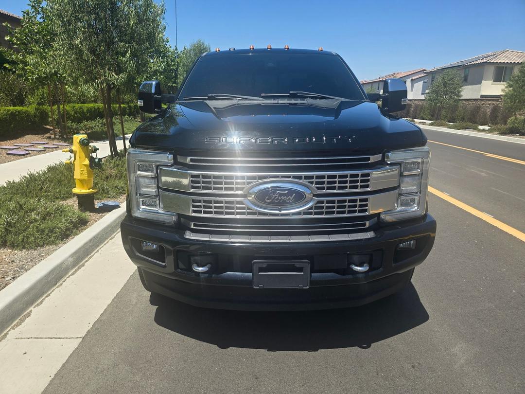 Ford_F-350 SD