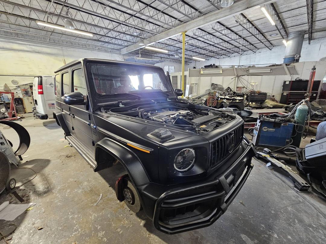 Mercedes-Benz_G-Class
