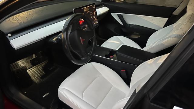 car_image_202x236