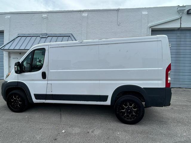 car_image_202x236