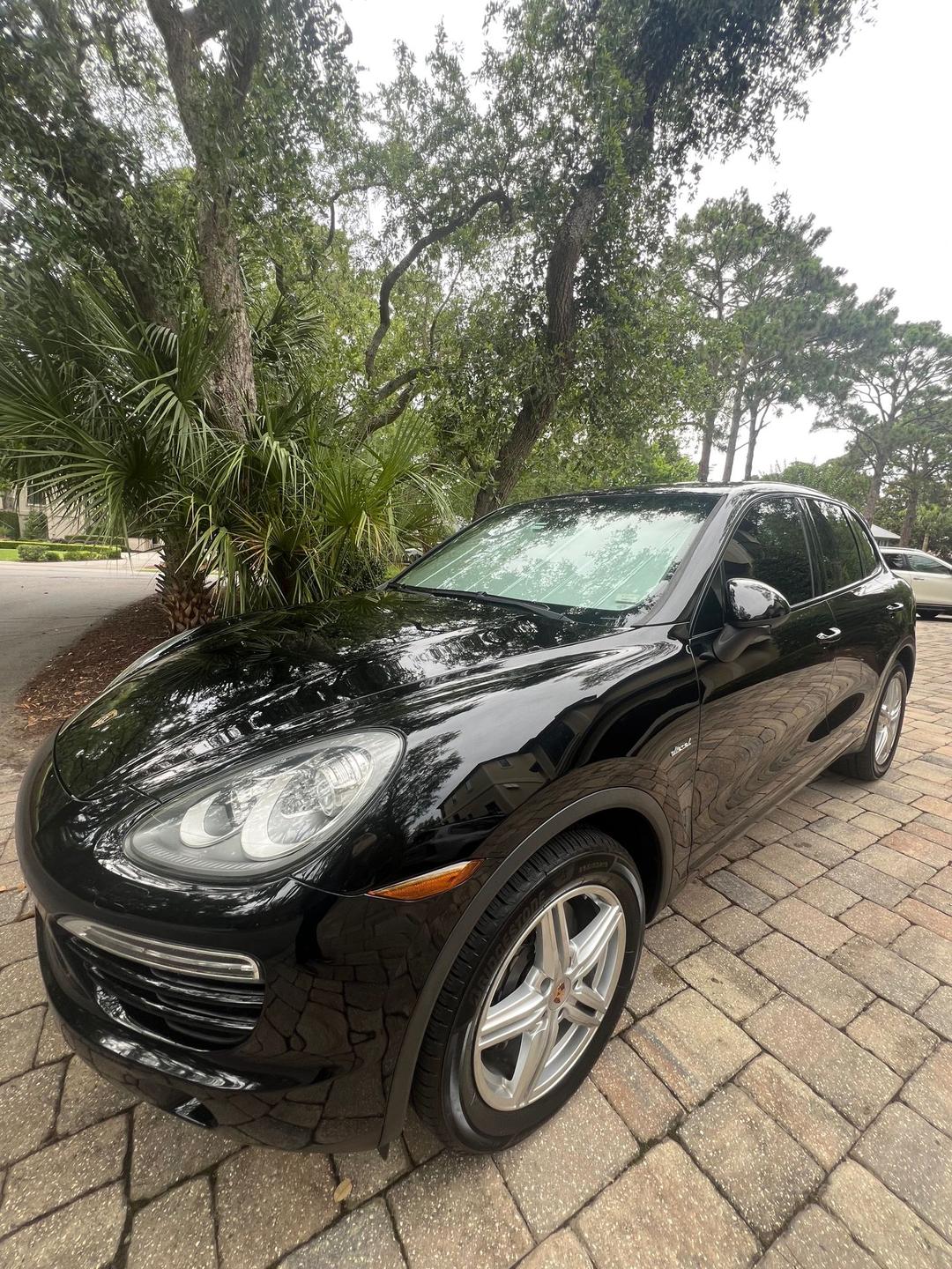 Porsche_Cayenne