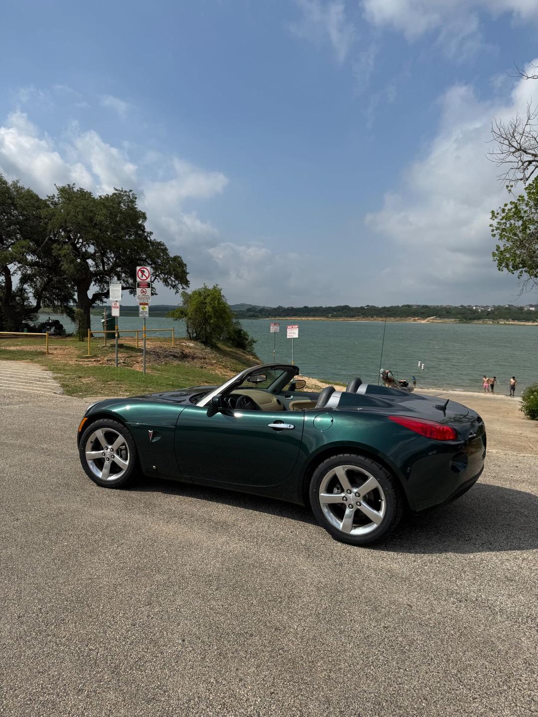 Pontiac_Solstice