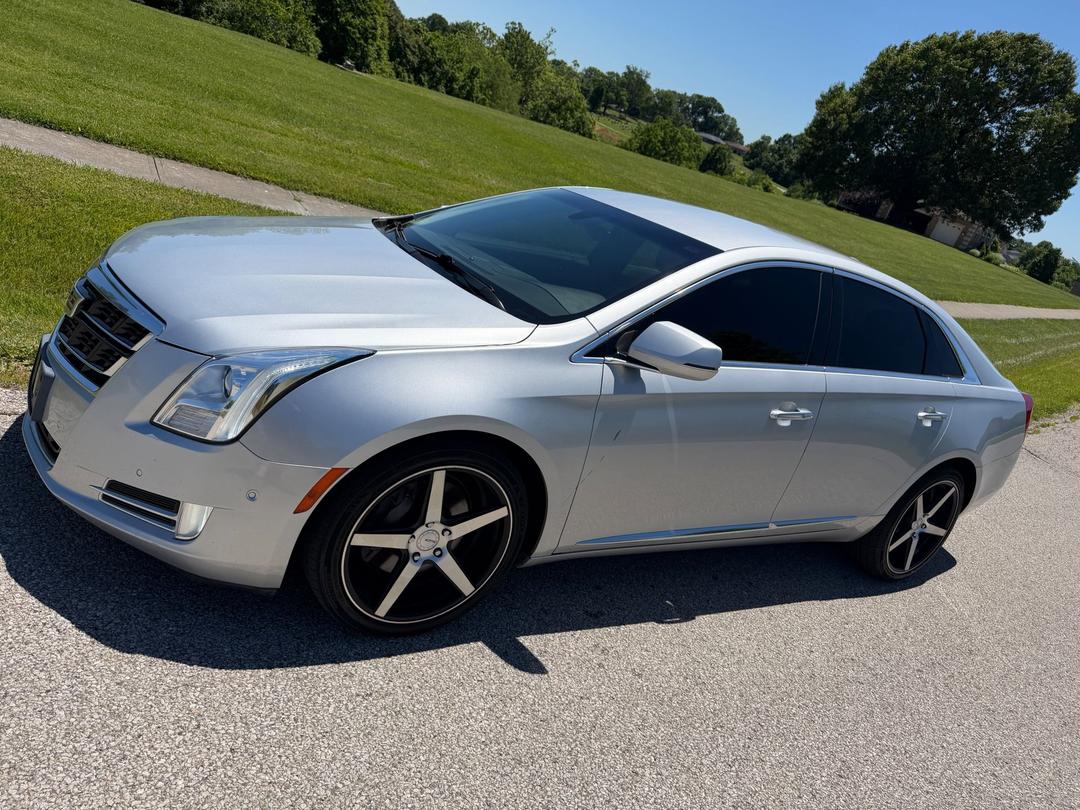 Cadillac_XTS