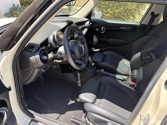 car_image_202x236