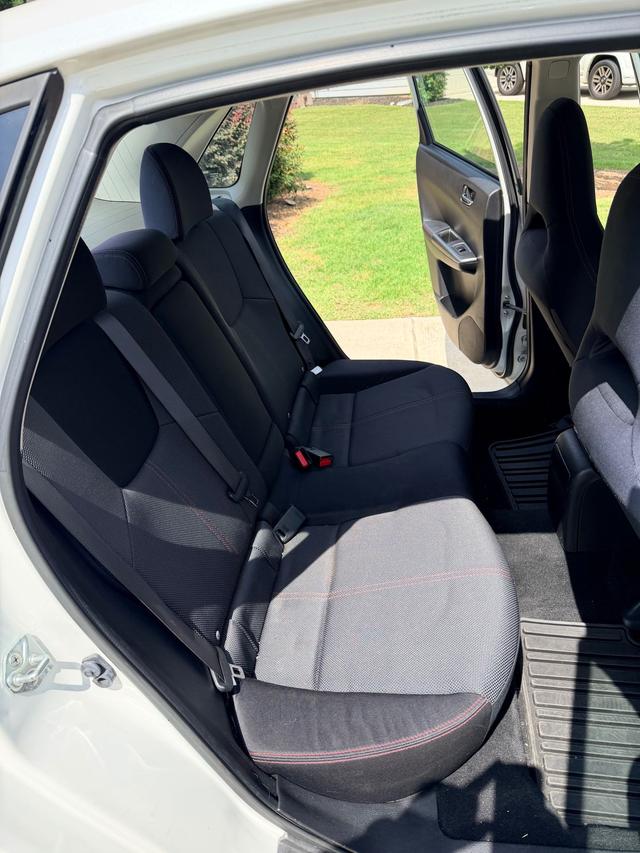 car_image_202x236