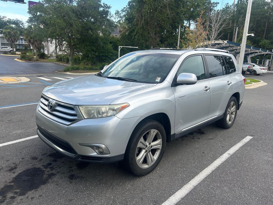 Toyota_Highlander