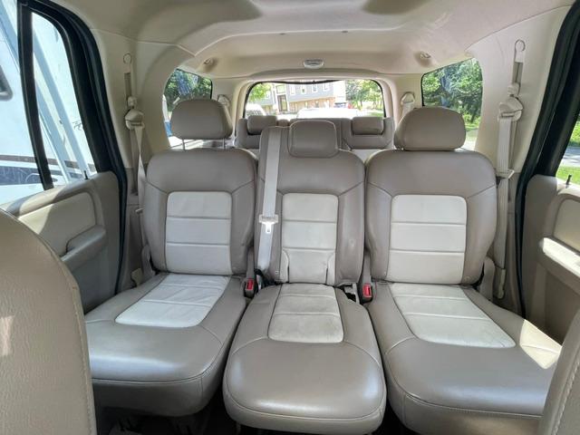 car_image_564x480 -