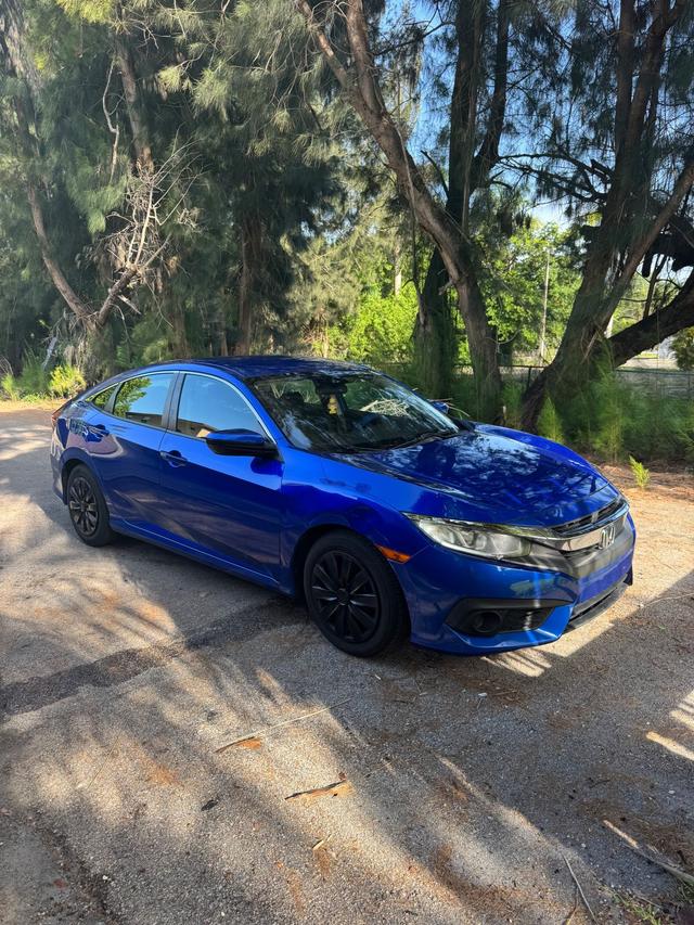car_image_202x236
