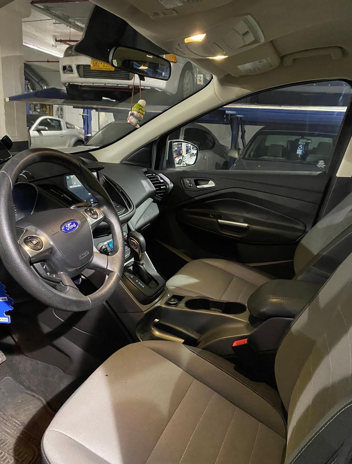 car_image_564x480 -