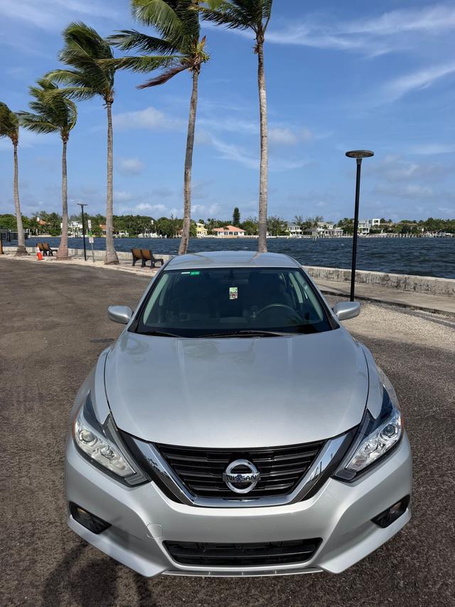 car_image_202x236