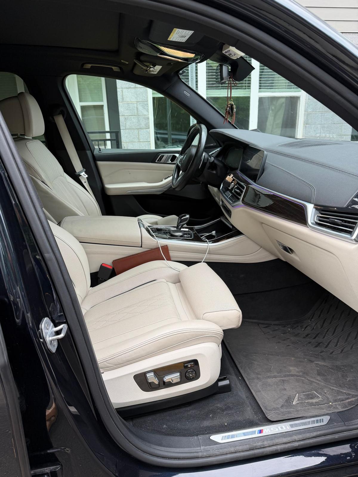 car_image_564x480 -