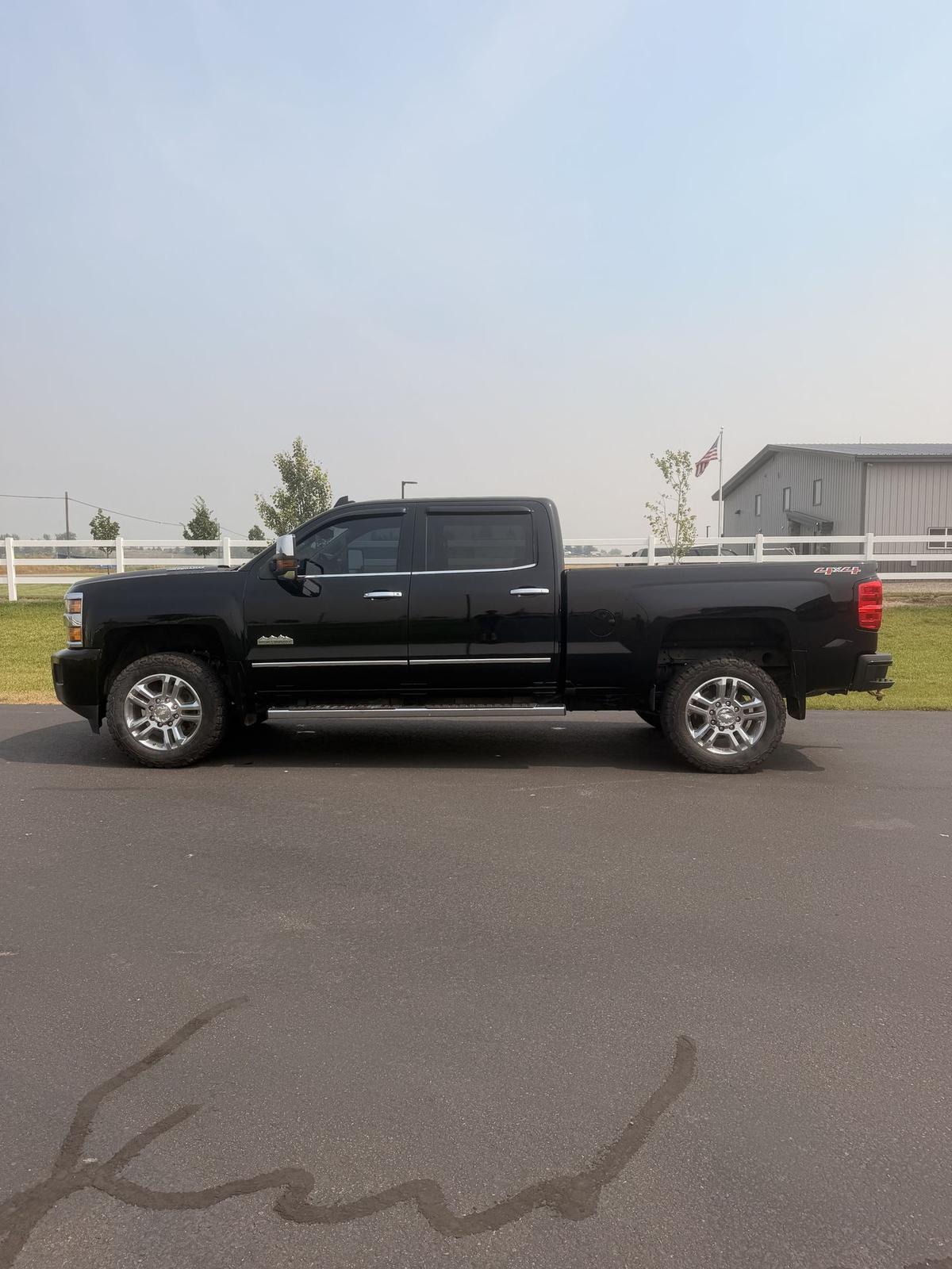 car_image_564x480 -