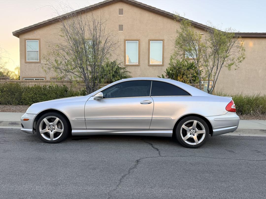 Mercedes-Benz_CLK Class