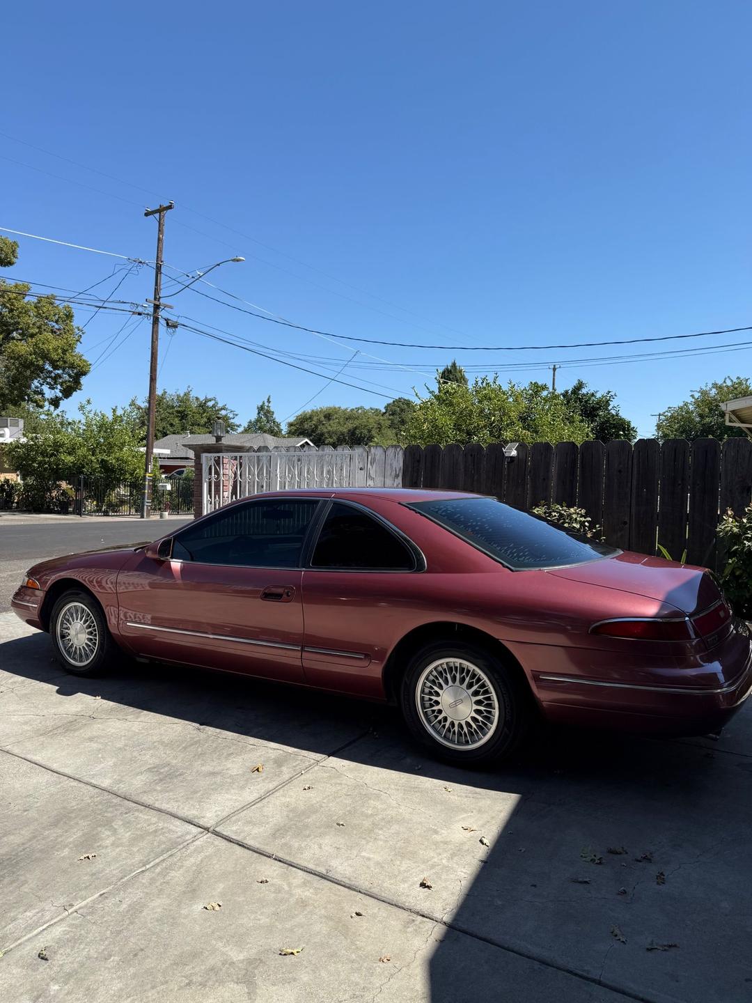 Lincoln_Mark VIII