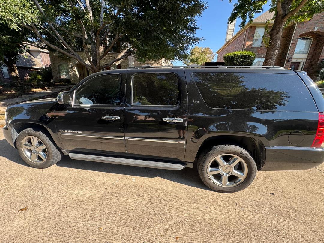 Chevrolet_Suburban