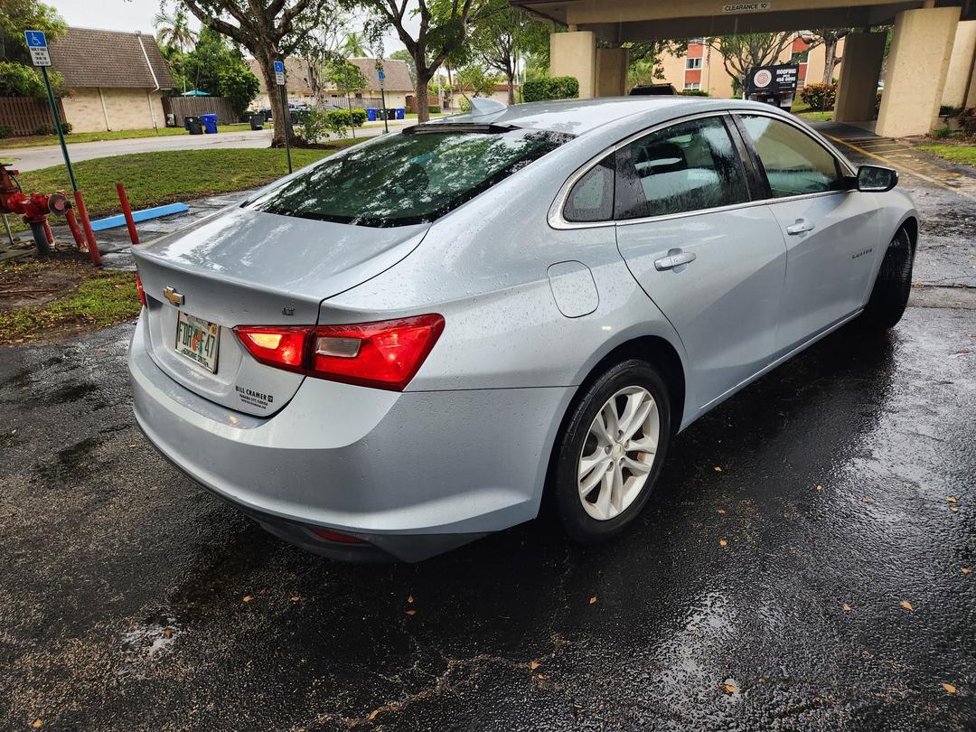 Chevrolet_Malibu