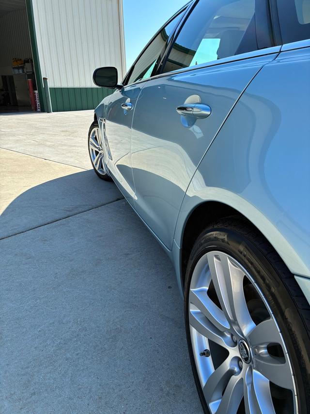 car_image_202x236