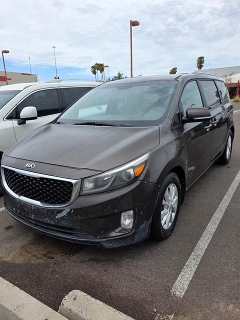 Kia_Sedona