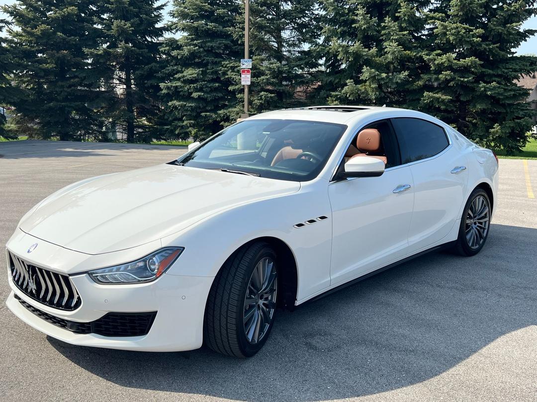 Maserati_Ghibli